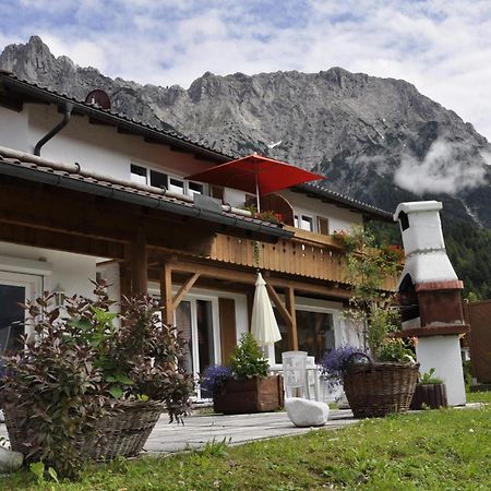 Haus Erli Apartment Mittenwald Luaran gambar
